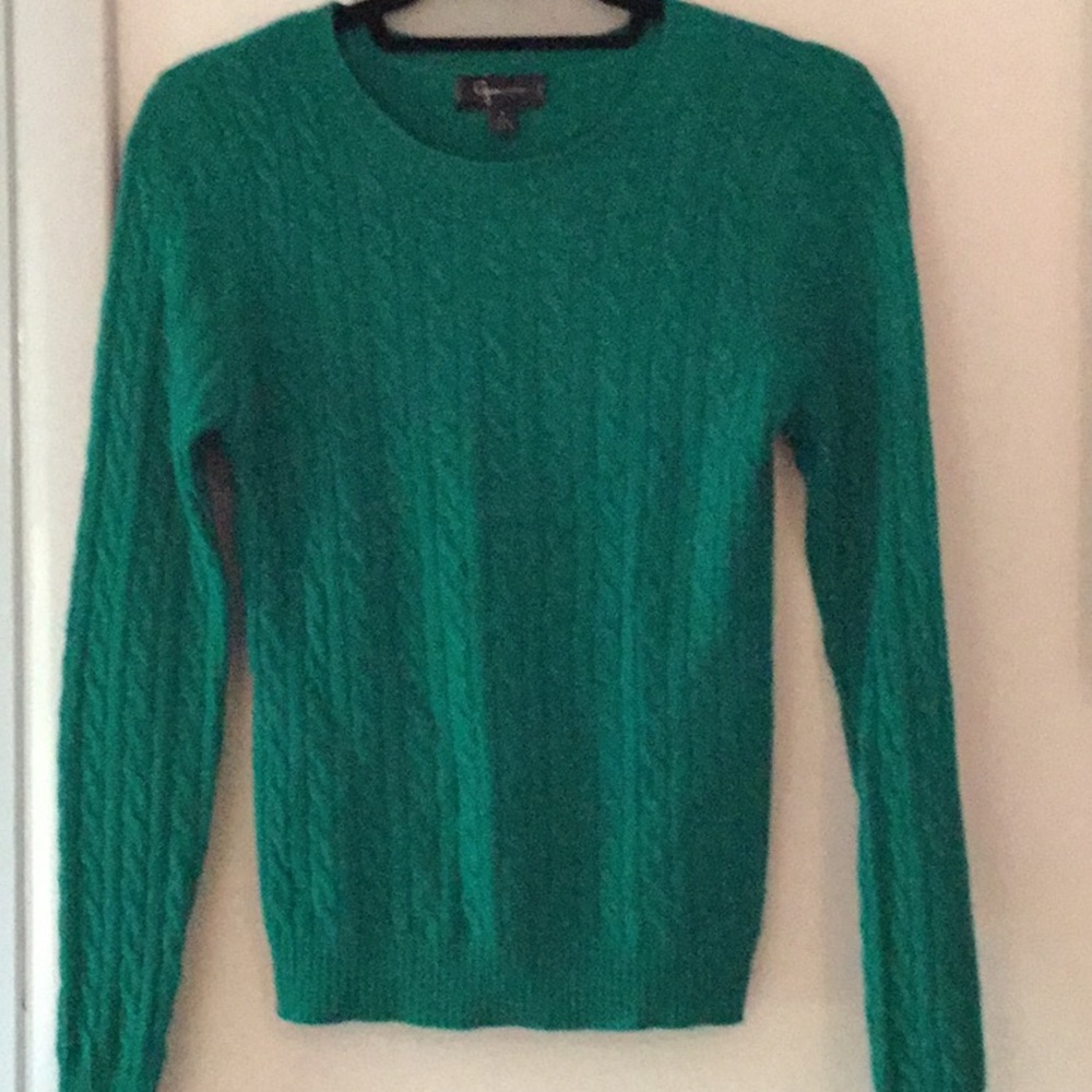 Cashmere sweater size S